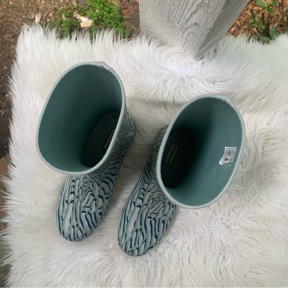 Hunter Sea Spray Patterned Short Rubber Boots - Picture 4 of 13